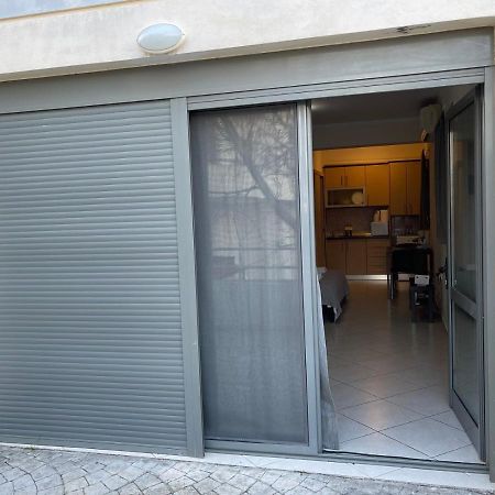 Markópoulon Avr Airport Deluxe Suites 4 מראה חיצוני תמונה